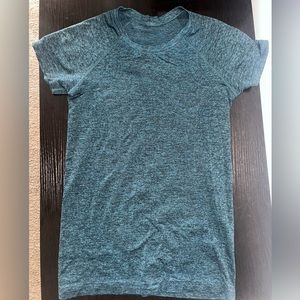 Lululemon swiftly tech shirt